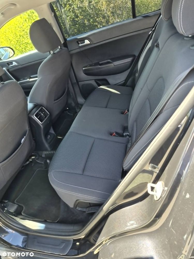 Kia Sportage 1.6 T-GDI Business Line 4WD - 10