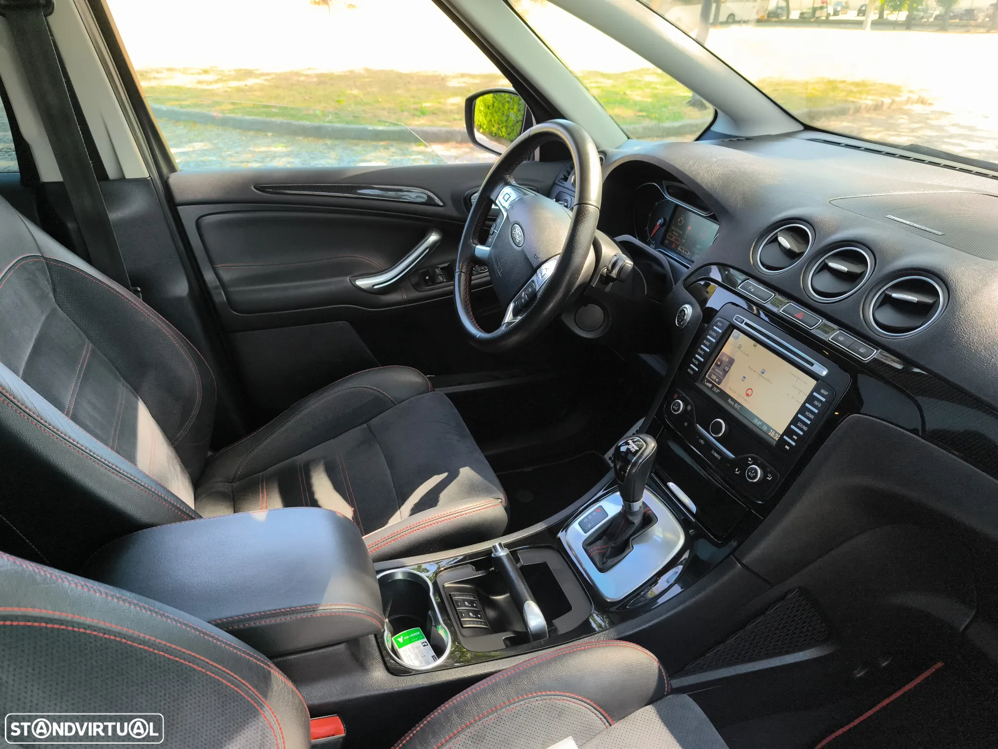 Ford S-Max 2.0 TDCi Titanium Busine. 7L Aut. - 38