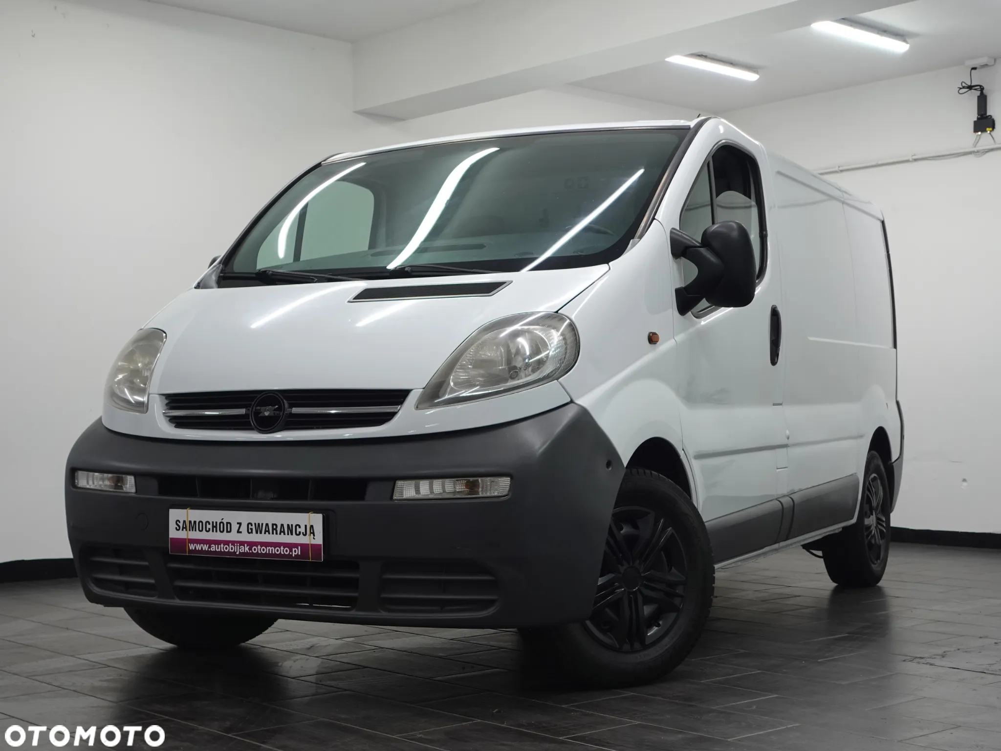 Opel Vivaro - 14