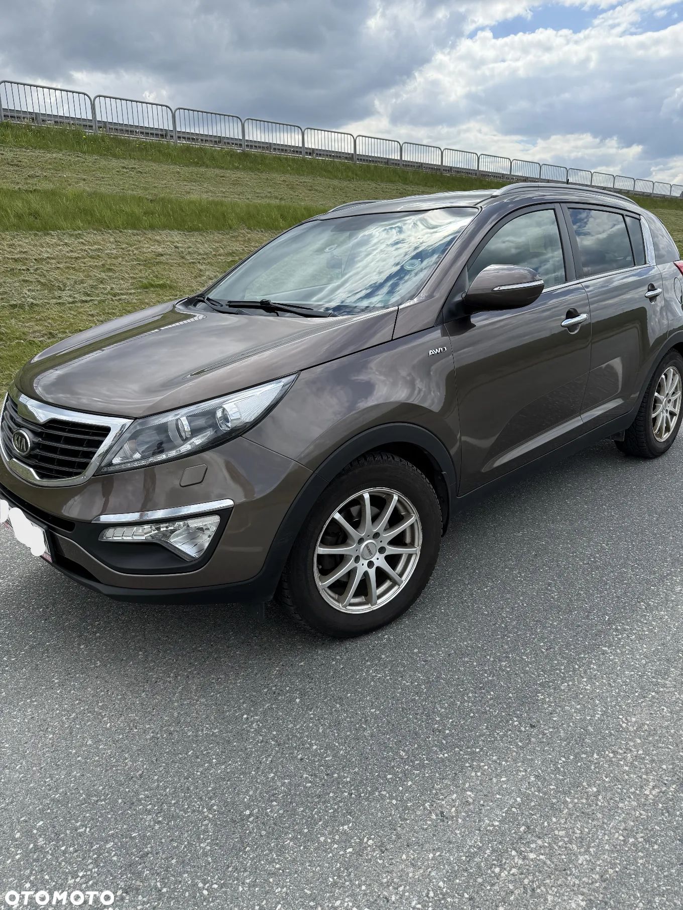 Kia Sportage 2.0 CRDI XL - 1