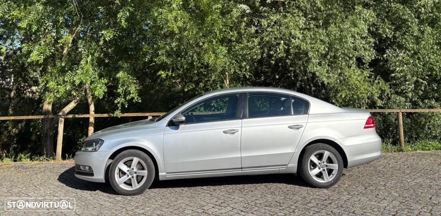 VW Passat 1.6 TDI Confortline - 5