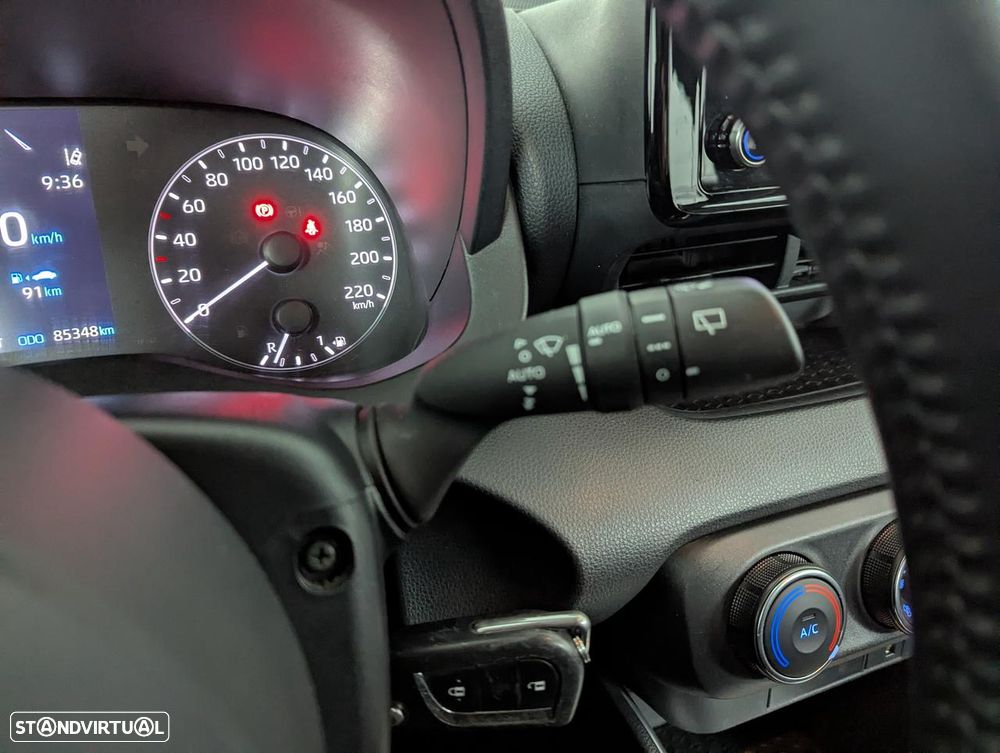 Toyota Yaris 1.5 VVT-i Comfort - 9