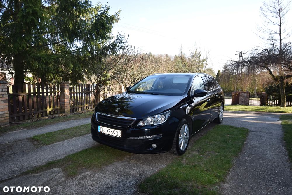 Peugeot 308 BlueHDi FAP 120 Stop & Start Allure - 1
