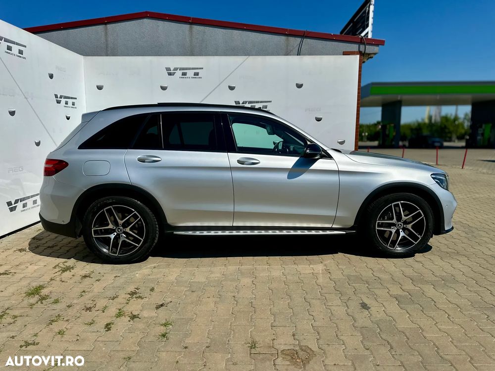 Mercedes-Benz GLC 220 d 4MATIC 9G-TRONIC AMG Line - 17
