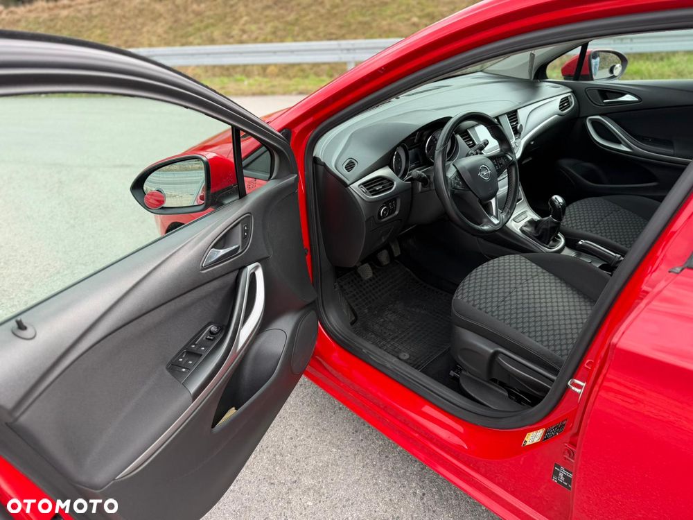 Opel Astra 1.6 CDTI Enjoy - 9