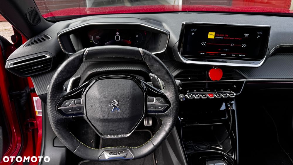 Peugeot 2008 1.2 PureTech GT S&S EAT8 - 11