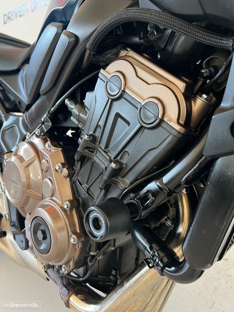 Honda CB 650R - 15