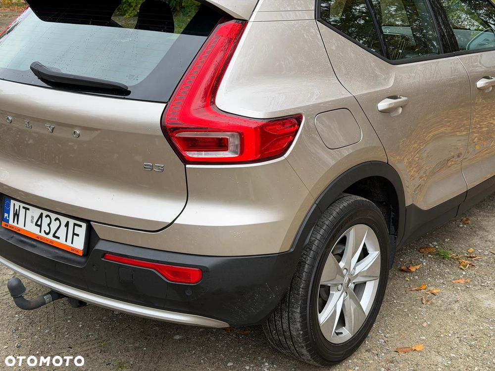 Volvo XC 40 B3 Plus Bright - 38