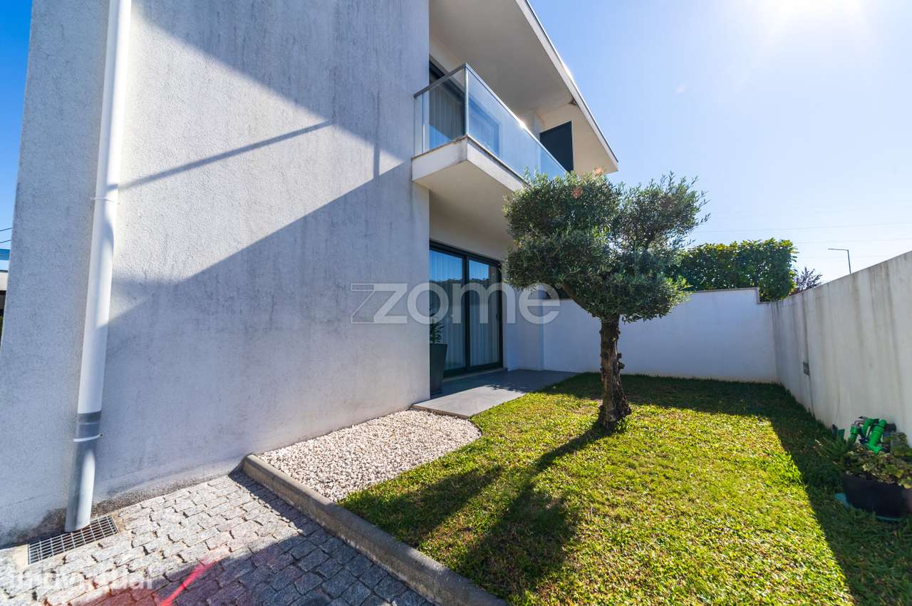 Moradia T3 com Jardim em Oliveira Santa Maria - Grande imagem: 3/40