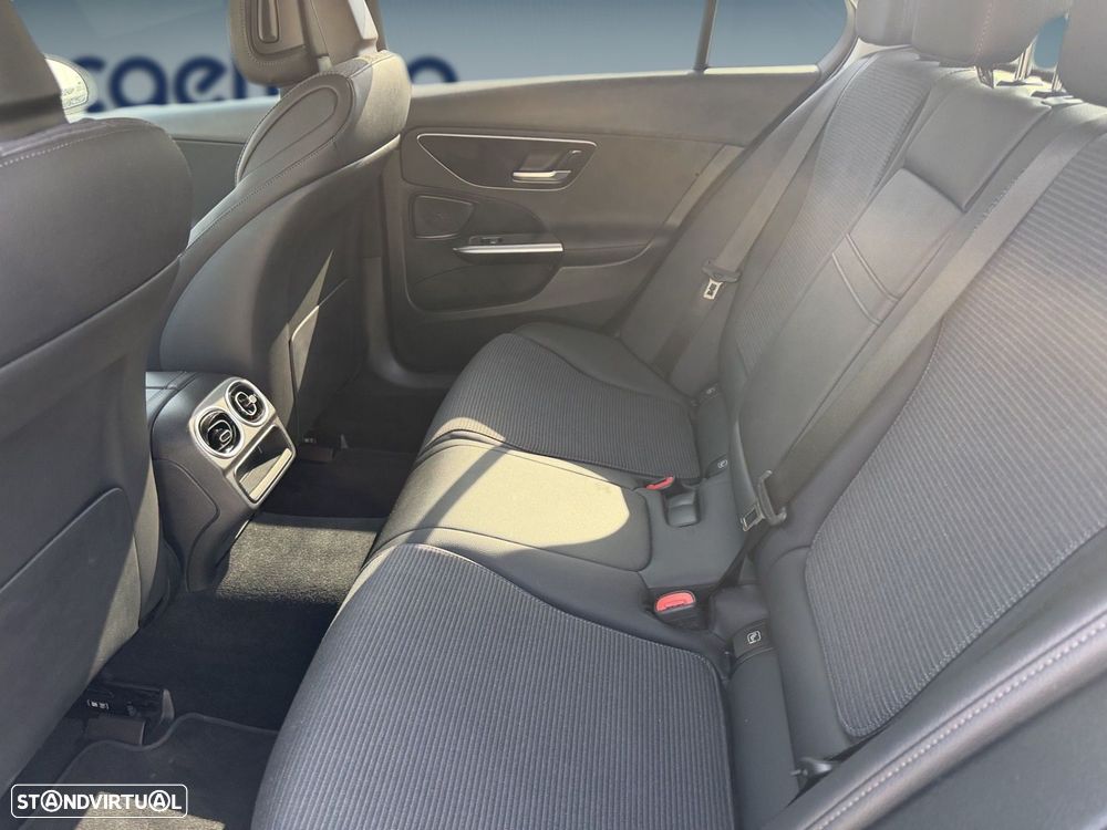 Mercedes-Benz C 220 d Avantgarde - 15