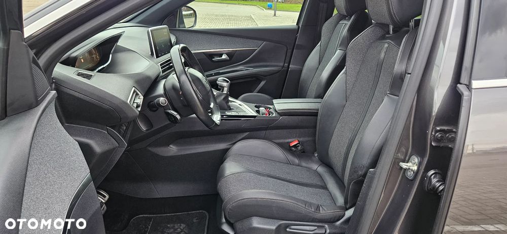 Peugeot 3008 1.5 BlueHDi GT S&S - 5
