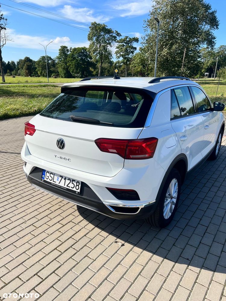 Volkswagen T-Roc - 4