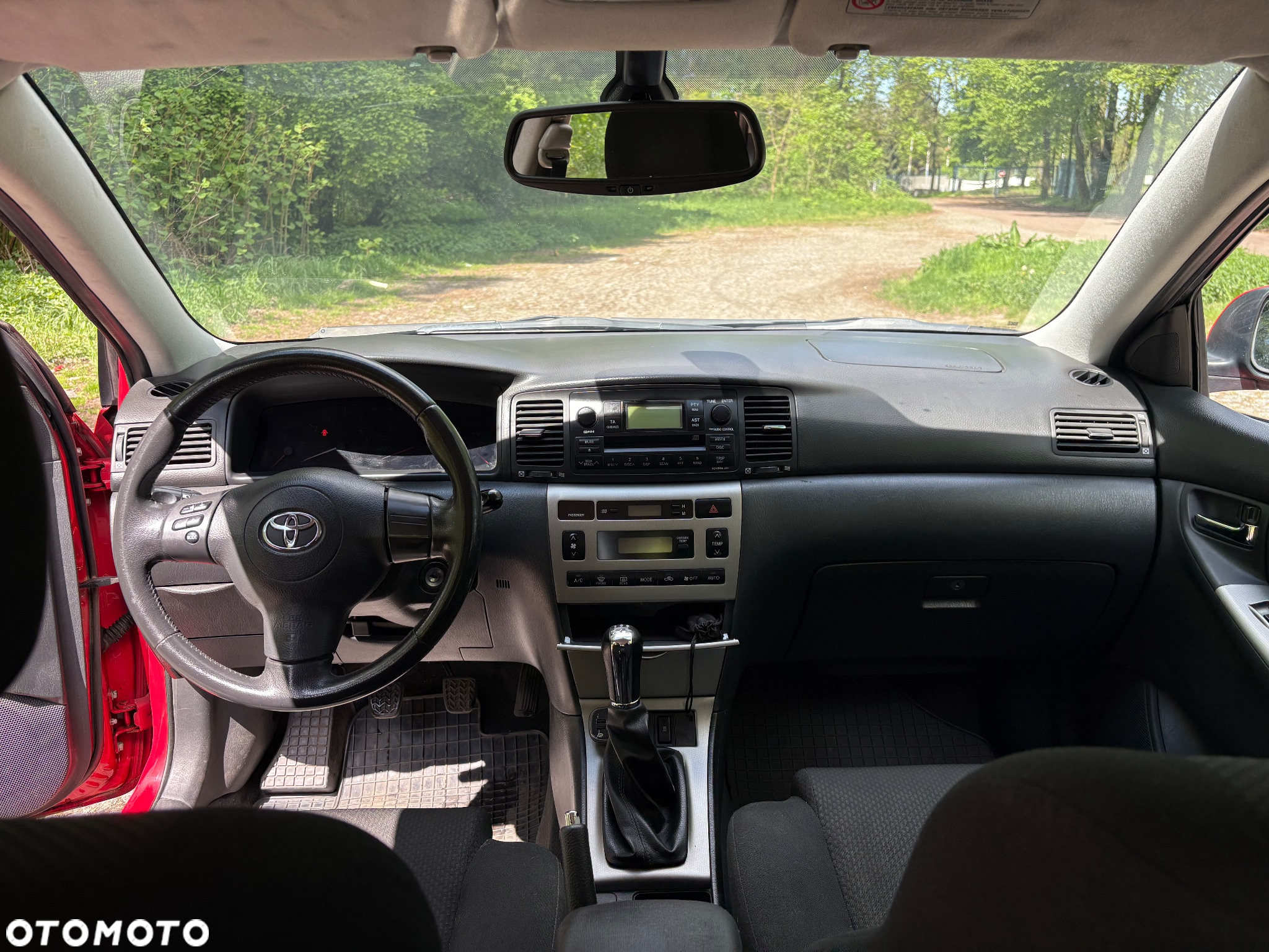 Toyota Corolla - 8