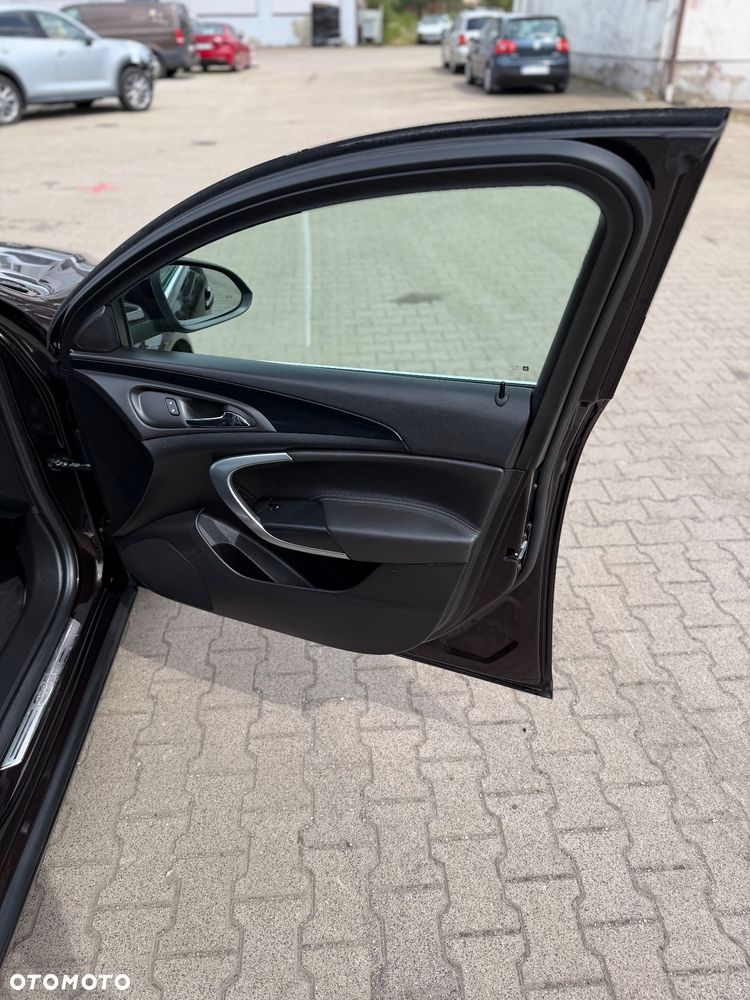Opel Insignia - 10