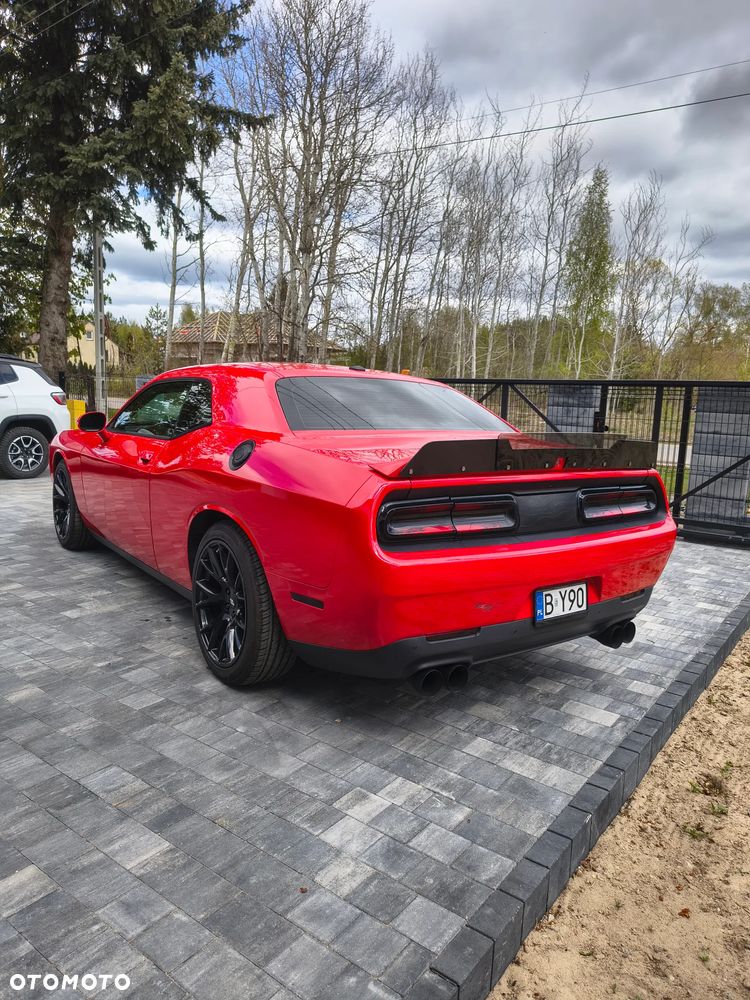 Dodge Challenger - 20