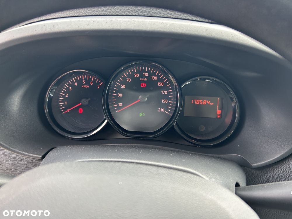 Dacia Lodgy 1.6 SCe Ambiance S&S - 14