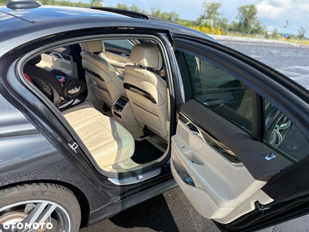 BMW Seria 7 730d - 6