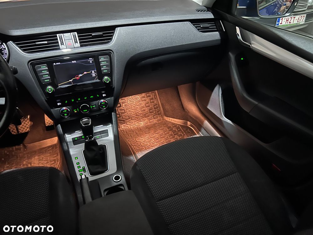 Skoda Octavia - 20