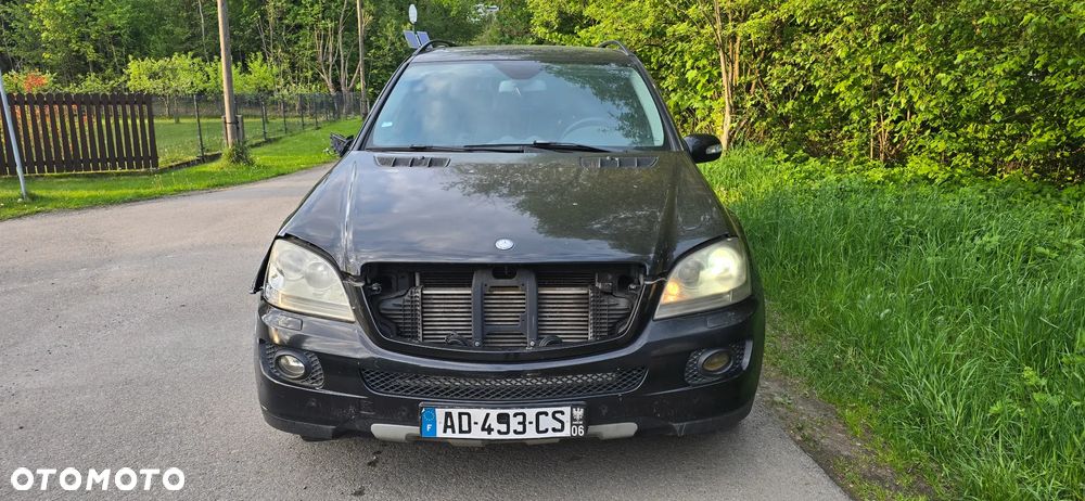 Mercedes-Benz ML - 2
