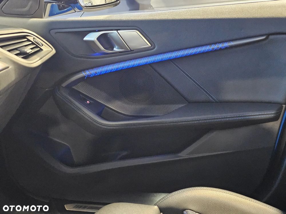 BMW Seria 1 120i M Sport sport - 19