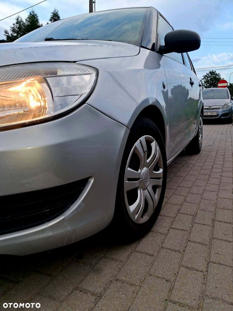 Skoda Fabia 1.6 TDI DPF Classic - 3