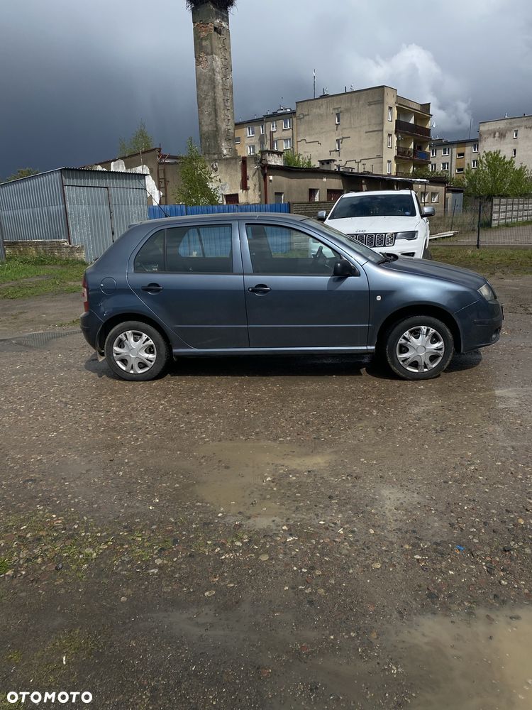 Skoda Fabia - 2