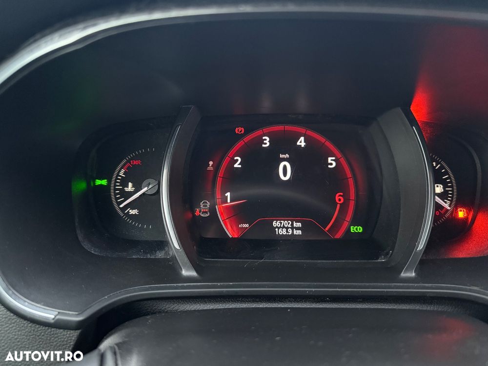 Renault Megane TCe GPF Limited - 12