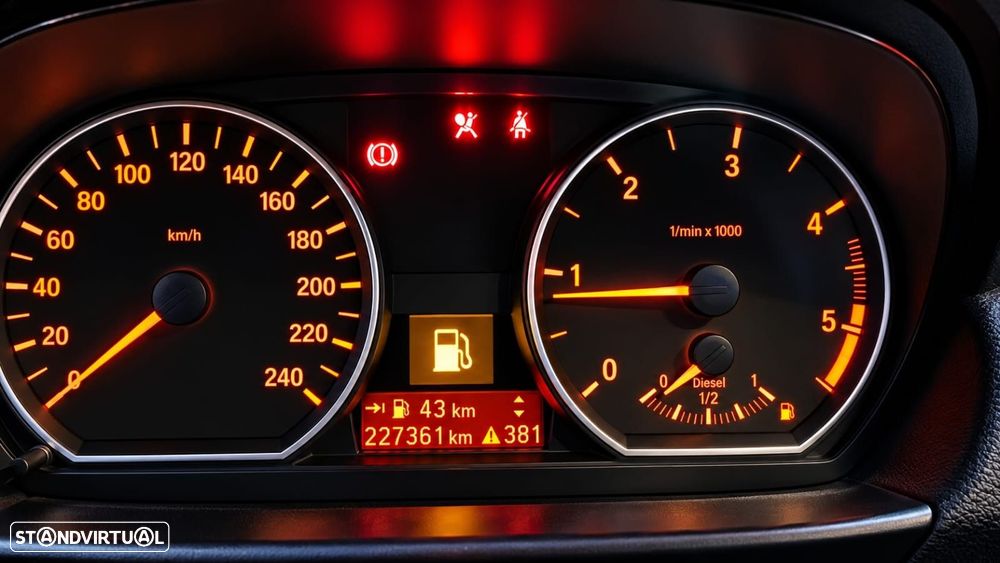BMW 118 d Line Sport - 19