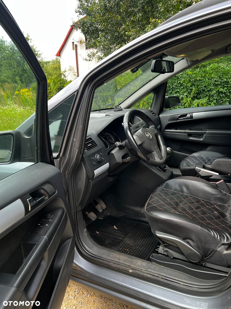 Opel Zafira 1.9 CDTI Enjoy - 10