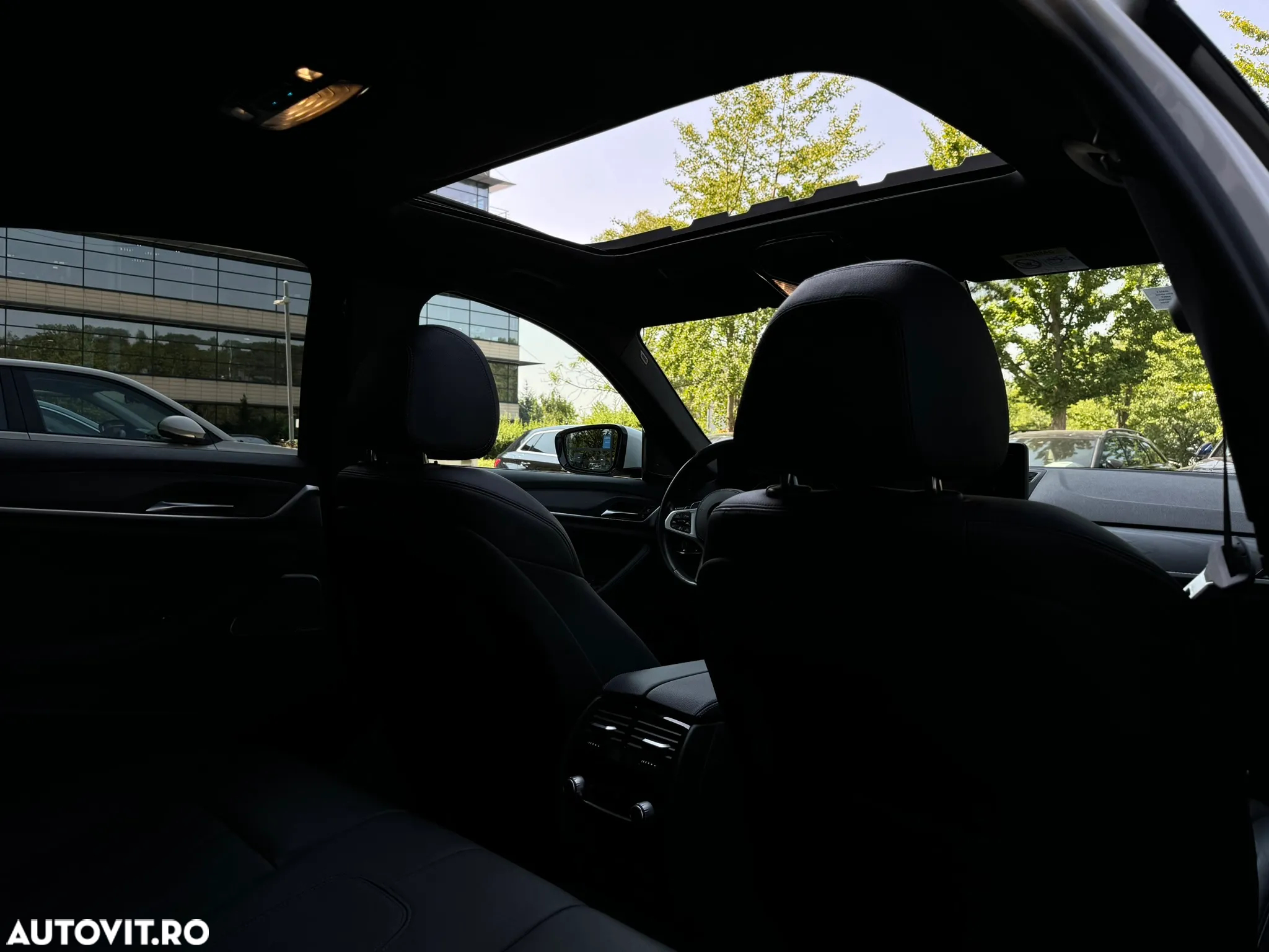 BMW Seria 5 545e xDrive AT PHEV - 27