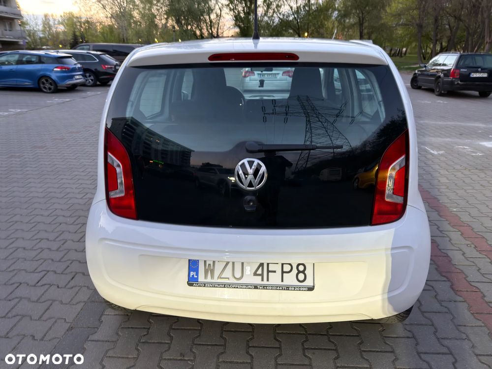 Volkswagen up! 1.0 move - 10