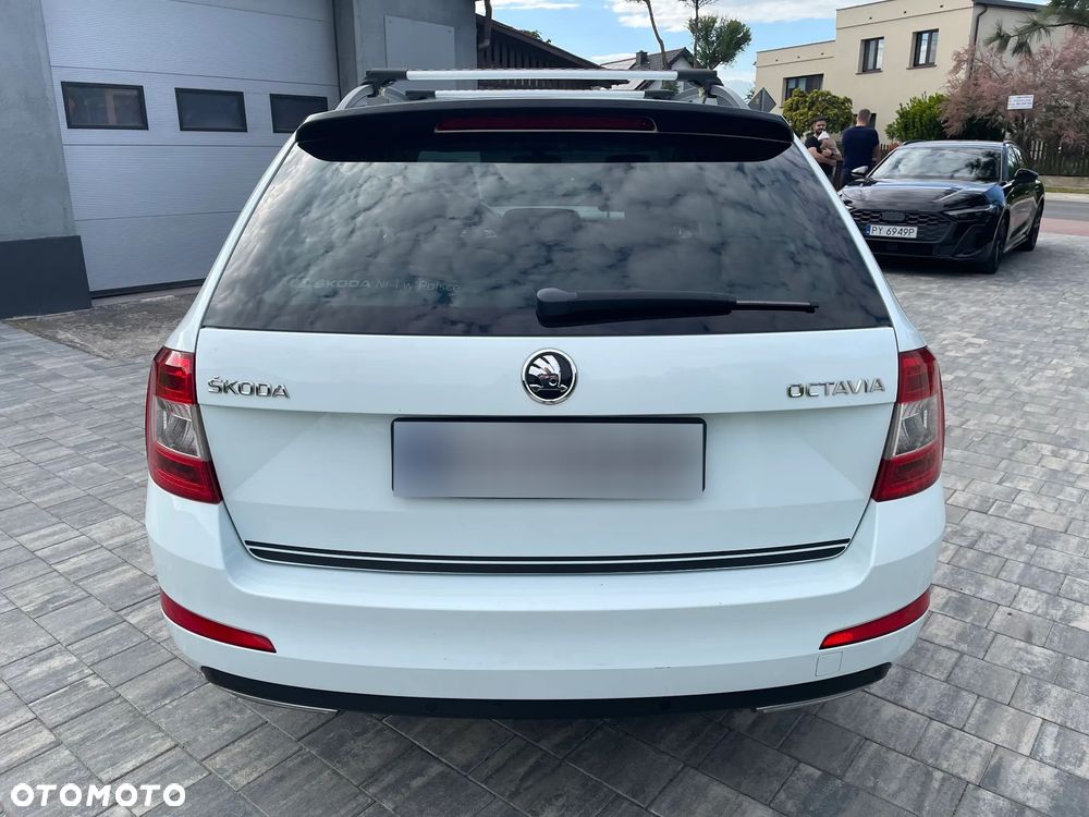 Skoda Octavia 1.8 TSI Elegance DSG - 8