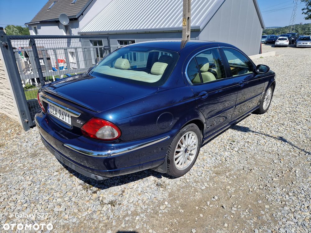 Jaguar X-Type 2.0 - 5