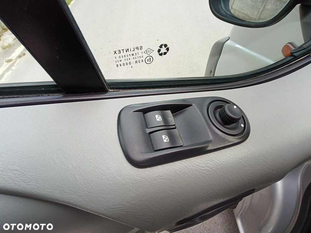 Opel Vivaro L1H1 - 11