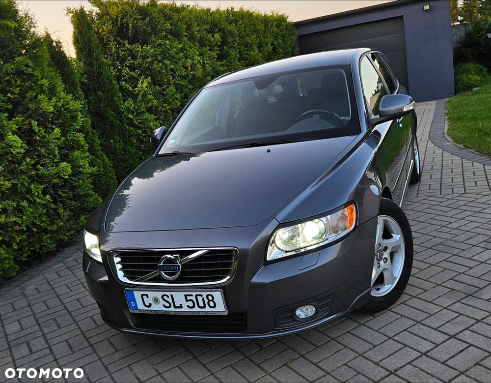 Volvo V50 DPF D2 Summum - 40
