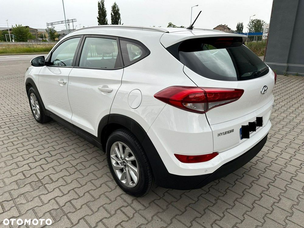 Hyundai Tucson - 2