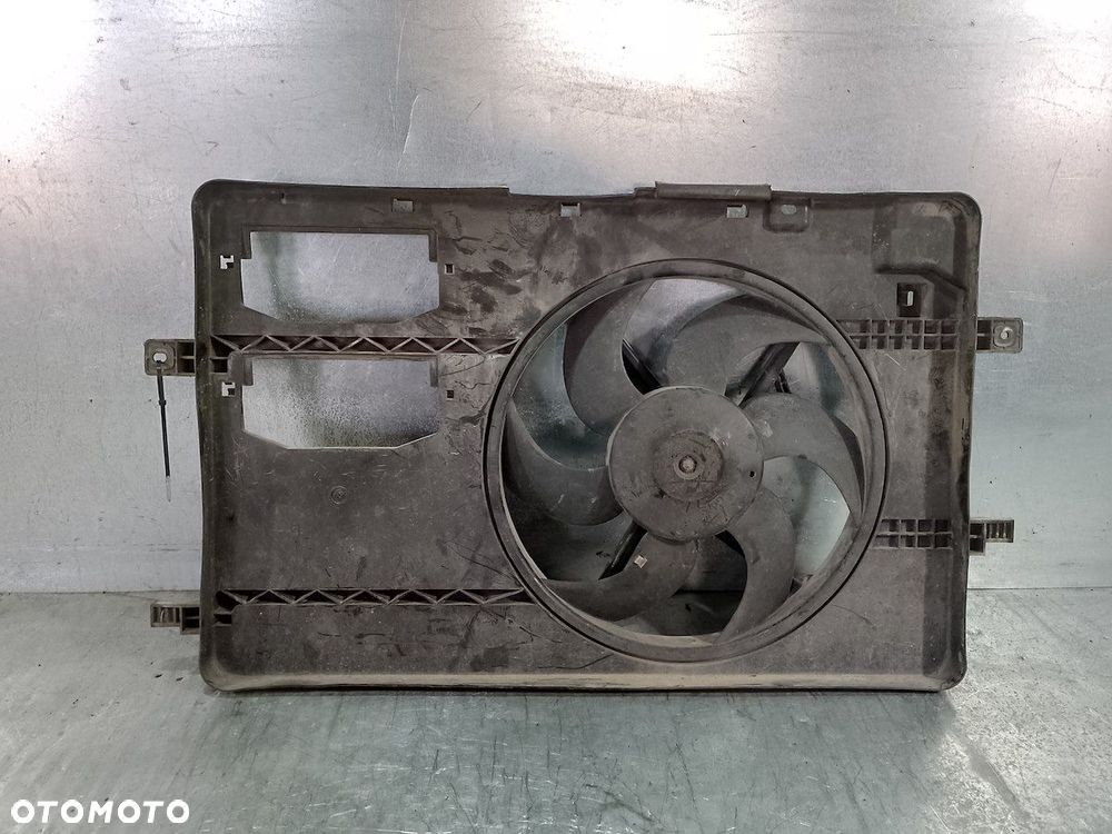 WENTYLATOR CHŁODNICY MITSUBISHI COLT VI 1350A072 1.1 - 4