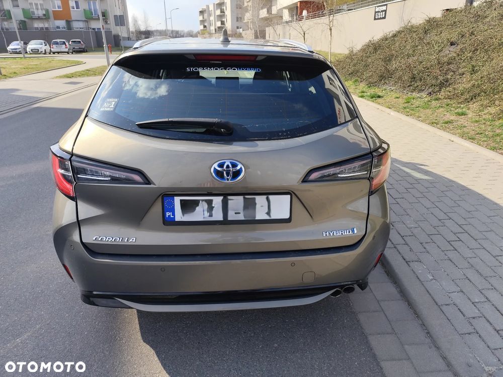Toyota Corolla - 4