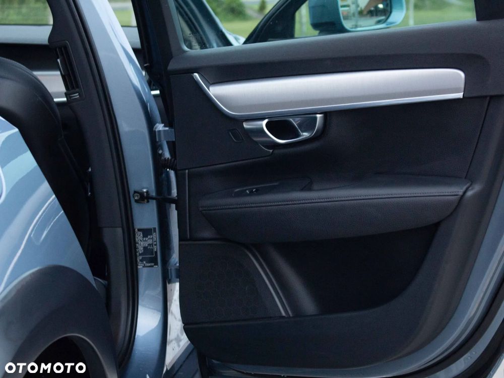 Volvo V90 D4 AWD Momentum - 20