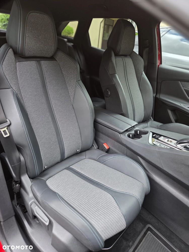 Peugeot 3008 - 18