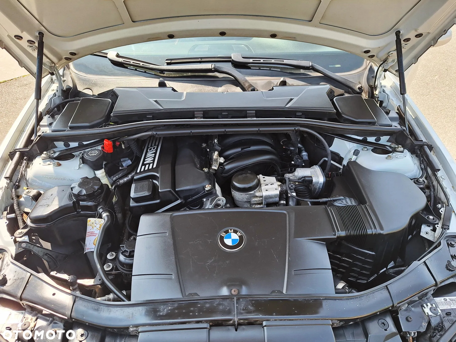 BMW Seria 3 318i - 7