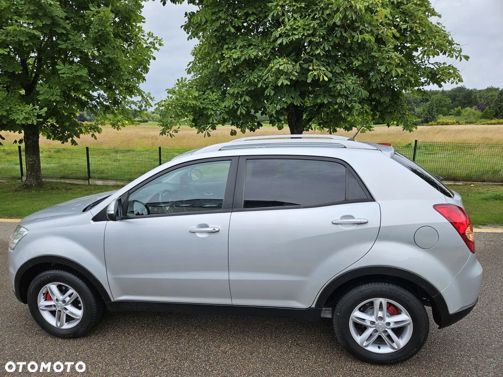 SsangYong/KGM Korando 2.0 E-XDi DPF 4WD Sapphire - 3