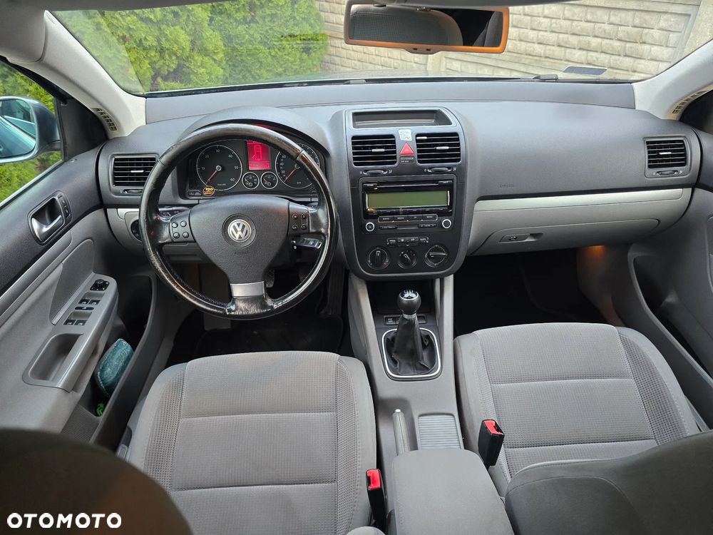 Volkswagen Golf 1.9 TDI Trendline - 17