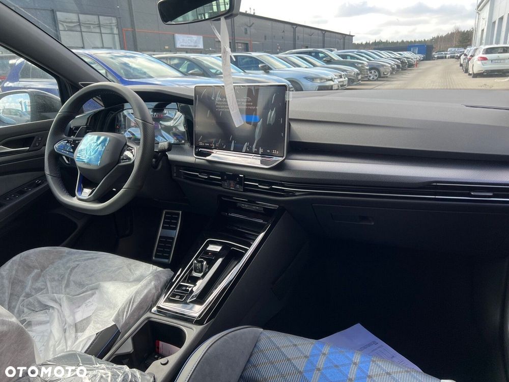 Volkswagen Golf - 7
