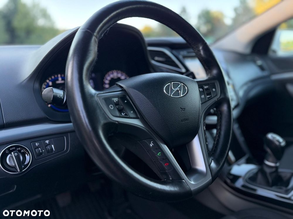Hyundai i40 Kombi 1.7 CRDi Trend - 8