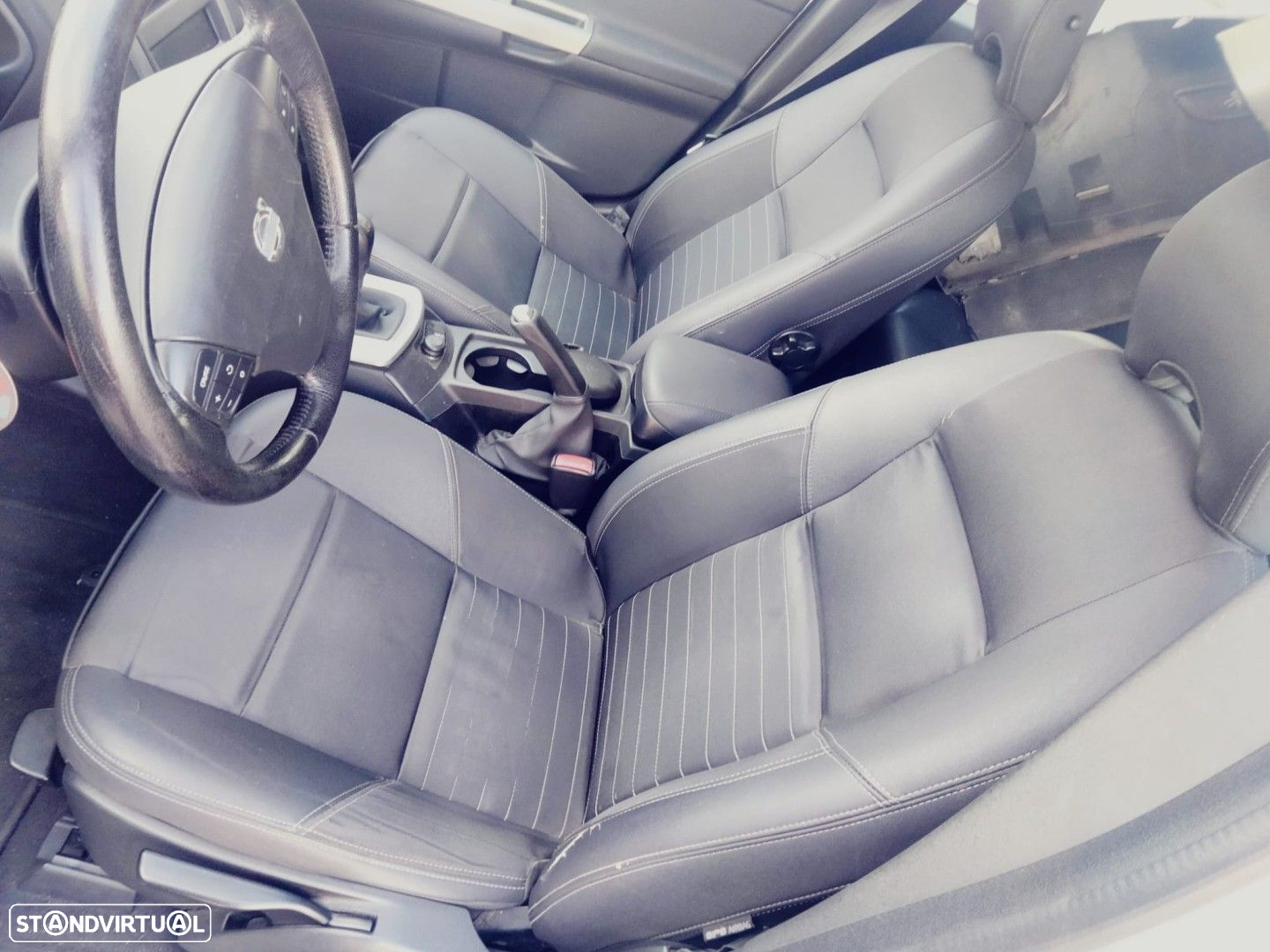 Volvo V50 1.6D de 2005 disponível para peças - 9