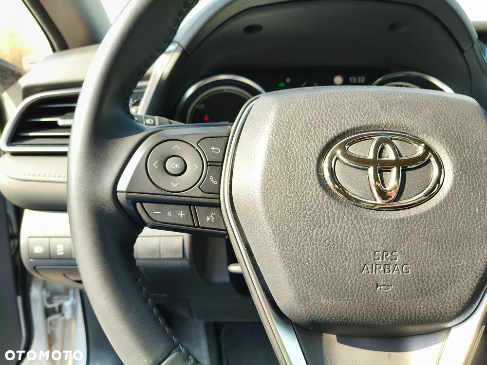 Toyota Camry 2.5 Hybrid Comfort CVT - 16