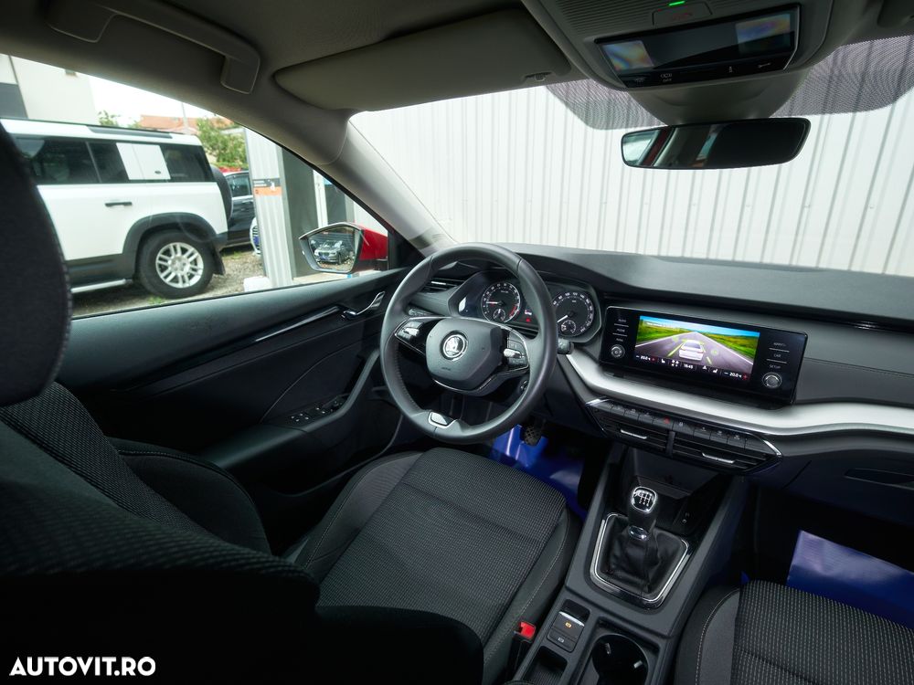 Skoda Octavia 2.0 TDI Ambition - 8