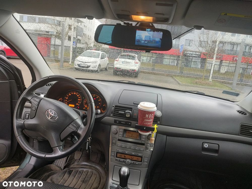 Toyota Avensis 2.0 VVT-i Sol plus Premium - 10