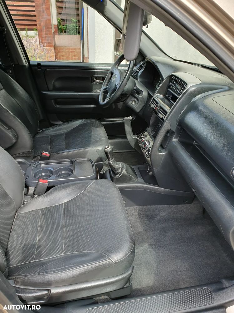 Honda CR-V 2.0i 4WD - 8